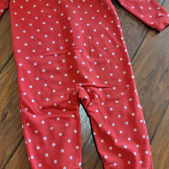 Carter's pj's - Picture 9 of 9
